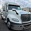 White 2020 International LT625