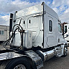White 2020 Freightliner Cascadia