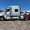 White 2020 International LT625