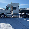 White 2021 International LT625
