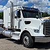 White 2020 Freightliner 122SD