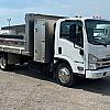 White 2018 Isuzu NRR
