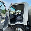 White 2018 Isuzu NRR